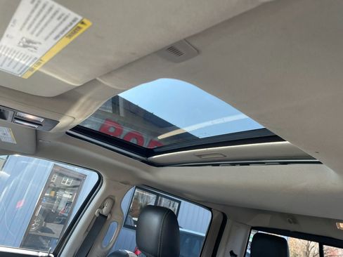 Used 2017 RAM 1500 Laramie w/ Convenience Group image 19