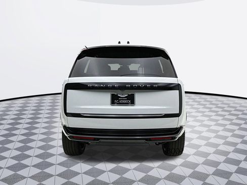 Used 2024 Land Rover Range Rover SE AWD/4WD image 11