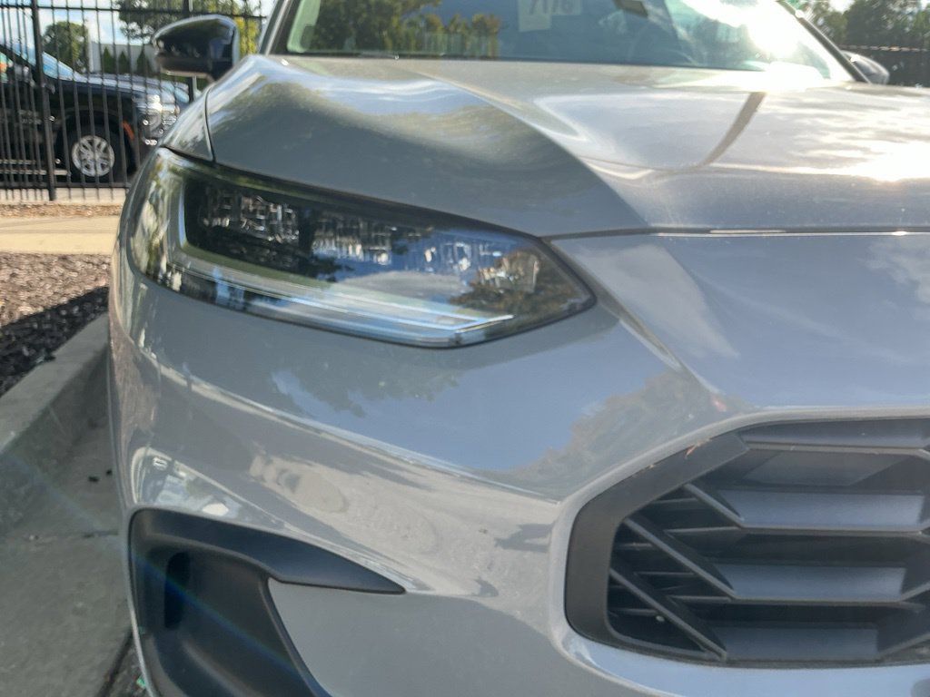 Used 2025 Honda HR-V Sport image 19
