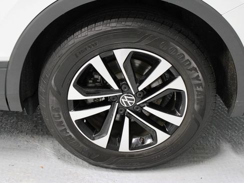 Used 2024 Volkswagen Tiguan S AWD/4WD image 19