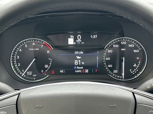 Used 2025 Cadillac XT5 Premium Luxury image 29