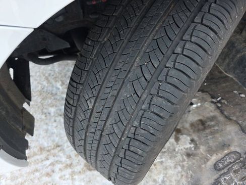 Used 2014 Lexus LX 570 4WD image 36