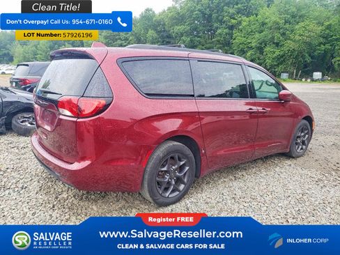 Used 2020 Chrysler Pacifica Touring-L w/ Advanced Safetytec Group FWD image 4