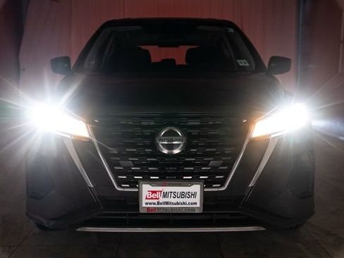 Used 2021 Nissan Kicks S image 37