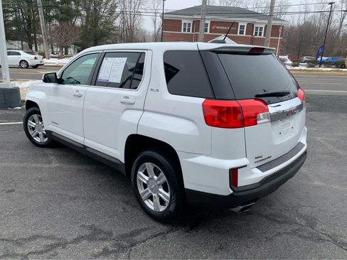 Used 2016 GMC Terrain SLE image 4