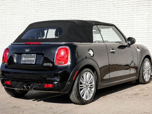 Used 2019 MINI Cooper S image 7
