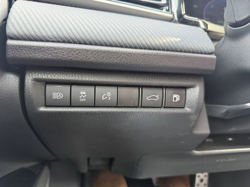 Certified 2025 Toyota Camry SE image 13