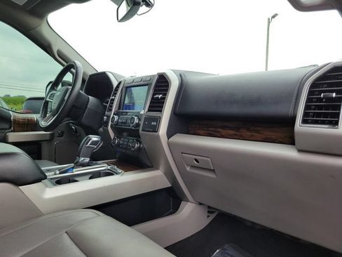 Used 2020 Ford F150 Lariat AWD/4WD image 29