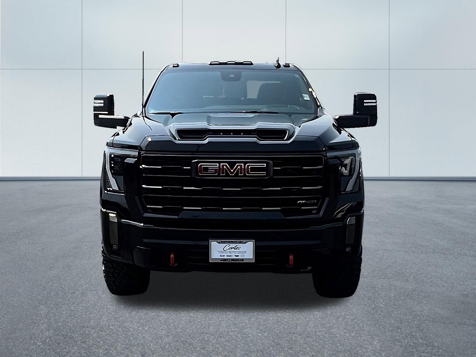 Used 2024 GMC Sierra 2500 AT4X AWD/4WD image 2