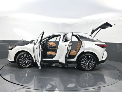 Used 2023 Lexus RX 350 Premium Plus w/ Cold Area Package image 37