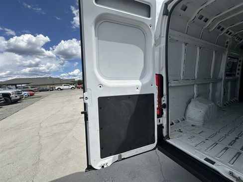 Used 2023 RAM ProMaster 3500 FWD image 41