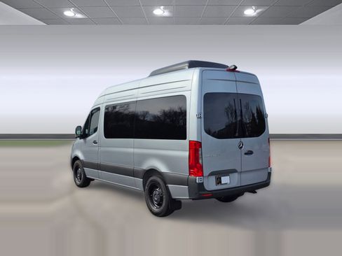 New 2025 Mercedes-Benz Sprinter 2500 image 3