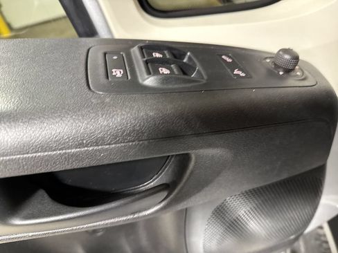 Used 2020 RAM ProMaster 2500 FWD image 19