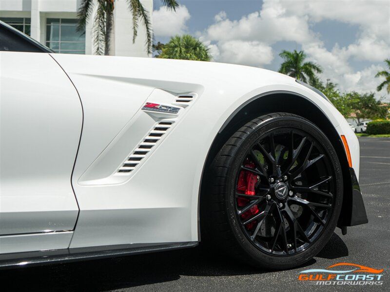 Used 2016 Chevrolet Corvette Z06 w/ 3LZ Preferred Equipment Group RWD image 64