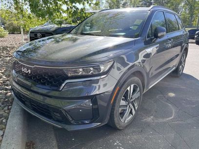 Used 2023 Kia Sorento SX Prestige w/ Panoramic Sunroof Package
