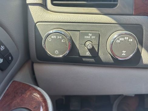 Used 2013 GMC Sierra 1500 SLT w/ SLT Convenience Package image 17