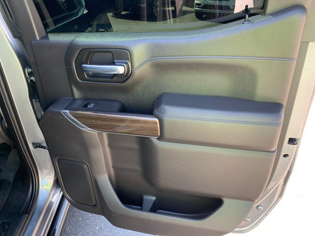 Used 2021 Chevrolet Silverado 1500 RST w/ Texas Edition Plus RWD image 17