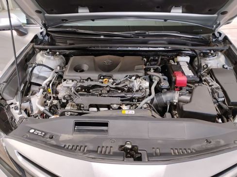 Used 2024 Toyota Camry SE image 21