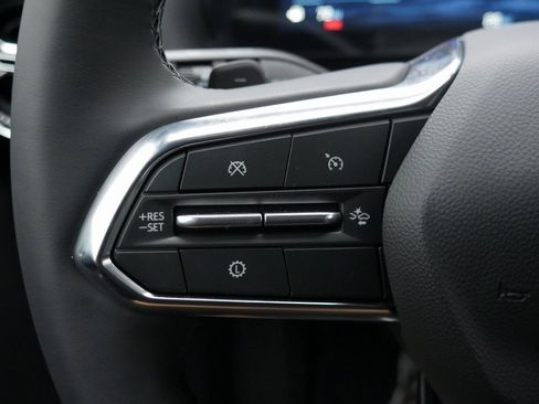 New 2026 Chevrolet Equinox LT image 12