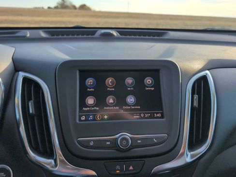 Used 2023 Chevrolet Equinox LT image 14