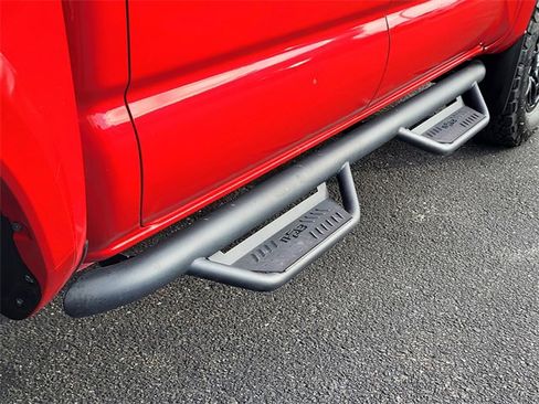 Used 2021 Toyota Tacoma SR5 image 7