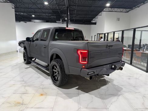 Used 2018 Ford F150 Raptor w/ Equipment Group 802A Luxury image 13