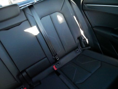 Used 2023 Audi Q3 2.0T Premium Plus w/ Premium Plus Package image 14