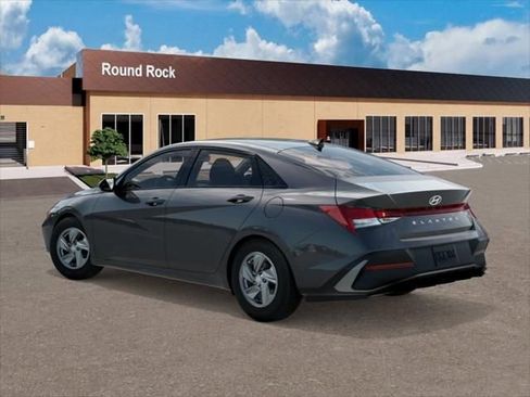 New 2026 Hyundai Elantra SE w/ Cargo Package image 5