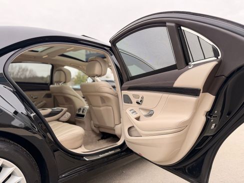 Used 2020 Mercedes-Benz S 560 4MATIC Sedan image 26