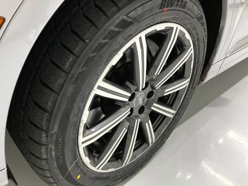 Used 2017 Audi Q7 3.0T Premium Plus w/ Premium Plus Package image 73