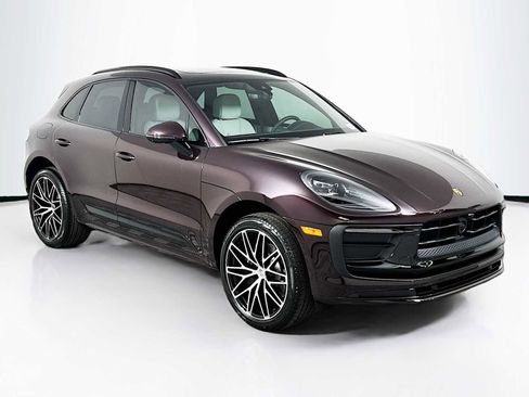 New 2026 Porsche Macan image 7