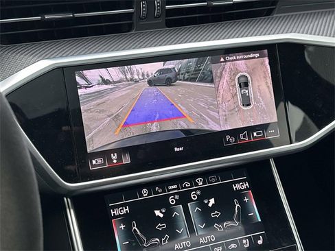 Used 2024 Audi RS 6 performance image 29