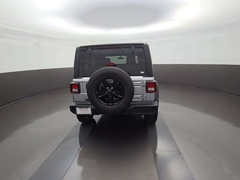 Used 2023 Jeep Wrangler Unlimited Sport AWD/4WD image 8
