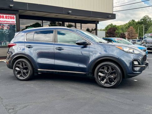 Used 2021 Kia Sportage S AWD/4WD image 3