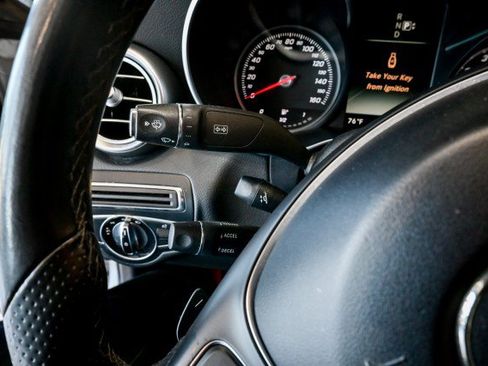 Used 2015 Mercedes-Benz C 300 4MATIC Sedan image 36