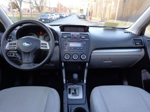 Used 2015 Subaru Forester 2.5i Premium w/ All-Weather Package image 28