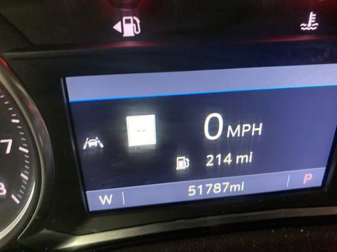 Used 2021 GMC Terrain SLE w/ Driver Convenience Package image 13