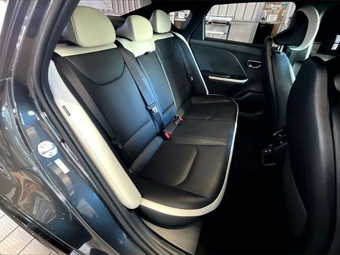 Used 2025 Kia K4 GT-Line Turbo image 16