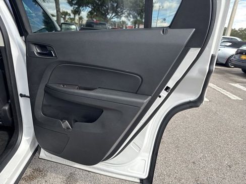 Used 2017 GMC Terrain SLT w/ Open Road Package image 17