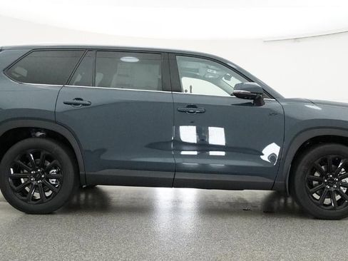 New 2026 Toyota Grand Highlander Limited FWD image 49
