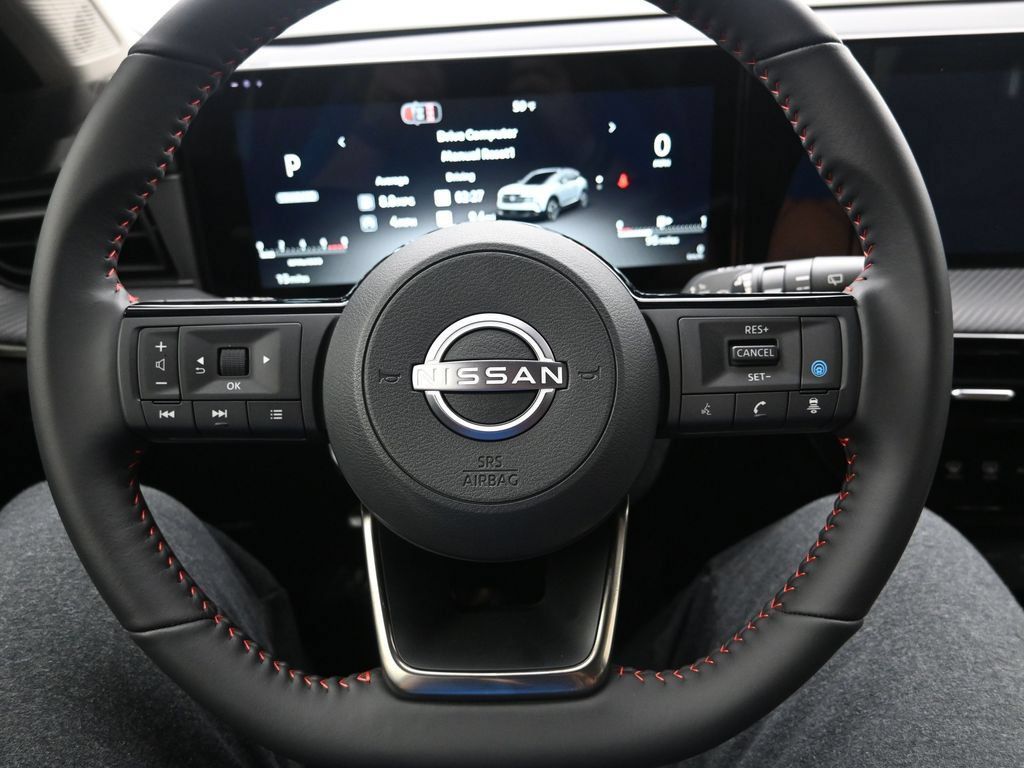 New 2026 Nissan Kicks SR FWD image 14