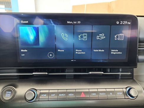 Used 2025 Hyundai Kona SEL FWD image 26
