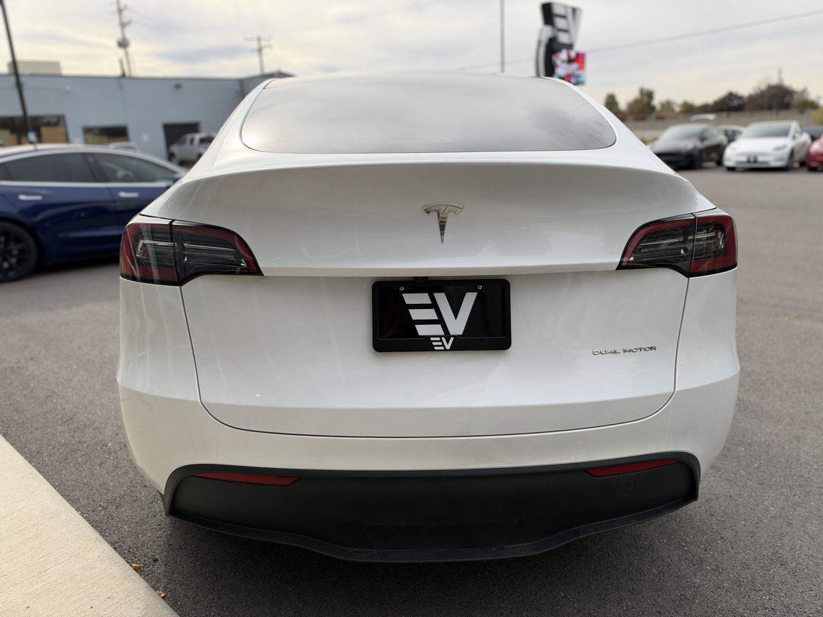 Used 2023 Tesla Model Y Long Range AWD/4WD image 7