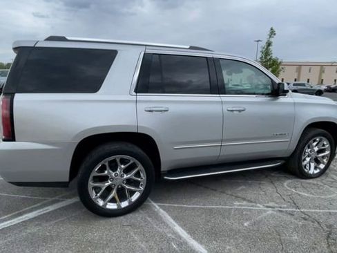 Used 2019 GMC Yukon Denali AWD/4WD image 2
