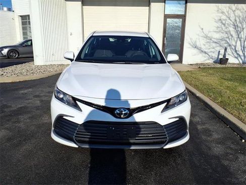 Certified 2023 Toyota Camry LE image 21