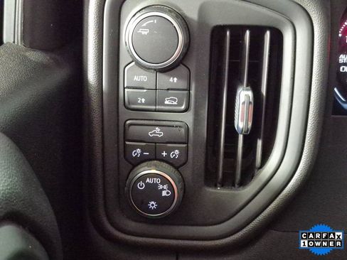 Used 2022 Chevrolet Silverado 1500 Custom image 16