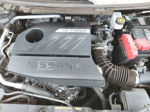 Used 2025 Nissan Rogue SV FWD image 29