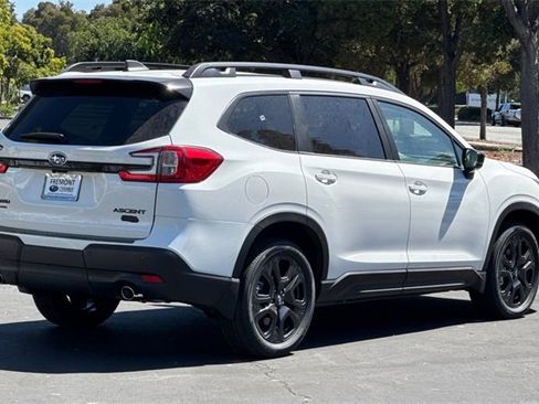 New 2025 Subaru Ascent Bronze Edition image 4