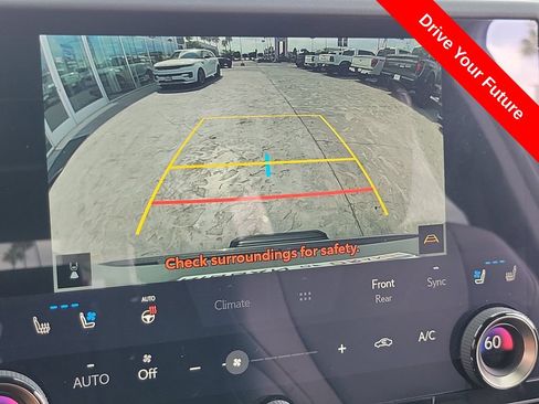 Used 2024 Lexus GX 550 w/ Cold Area Package AWD/4WD image 9