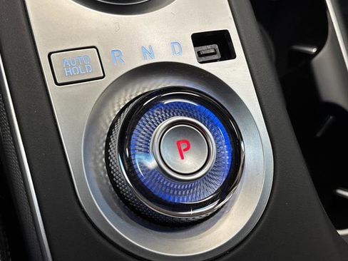 Used 2024 Genesis GV70 3.5T Sport image 22